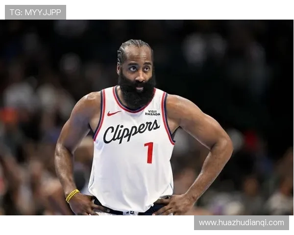 詹姆斯哈登重塑球队进攻体系引领新赛季战术革新风暴
